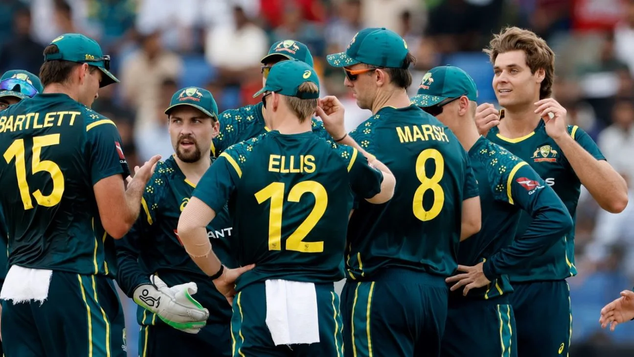 أستراليا في بنجلاديش يقلب سبنسر جونسون نصه لضمان تبييض T20I المؤكد