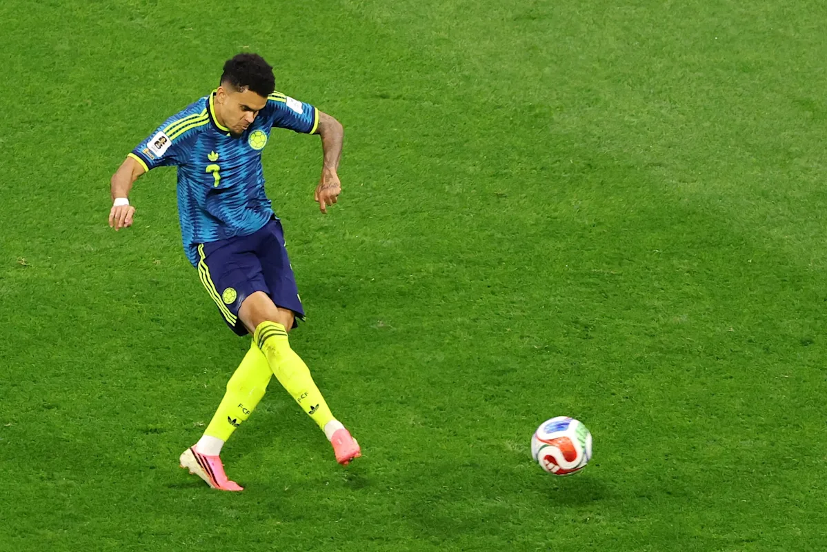 أوزبكستان 1-3 كولومبيا: سامية دياز تفسد الظهور الأول لفريق الذئاب البيضاء في كأس العالم