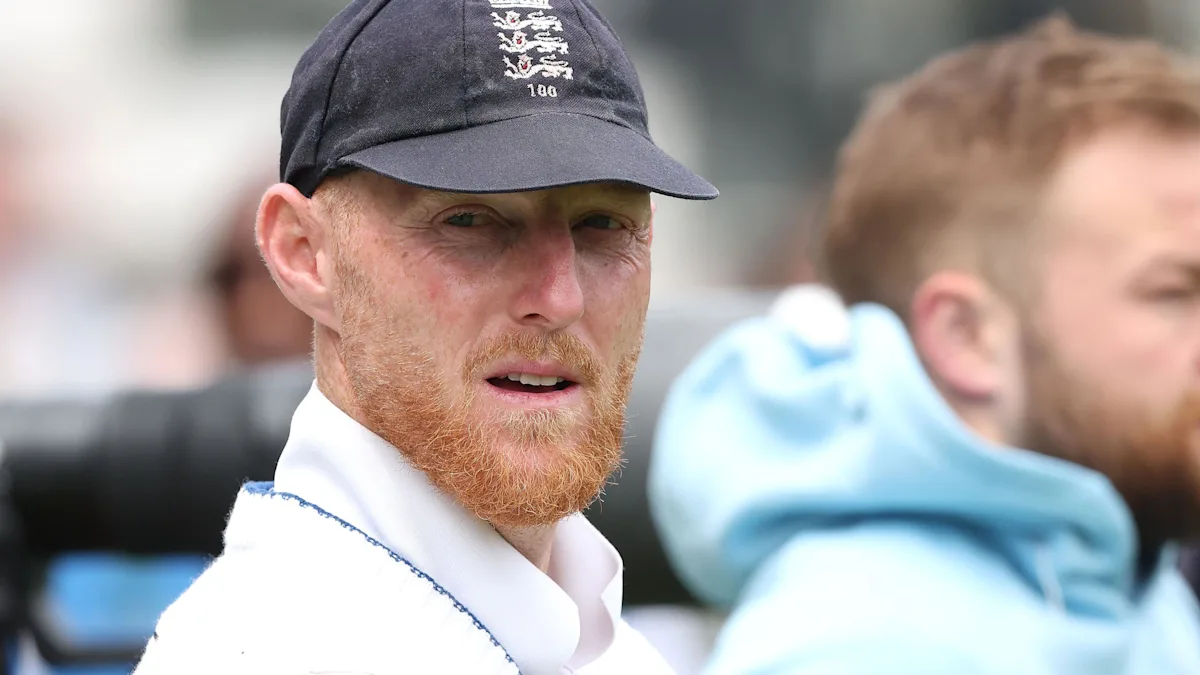 لا ينبغي إقالة ستوكس كقائد - فوغان