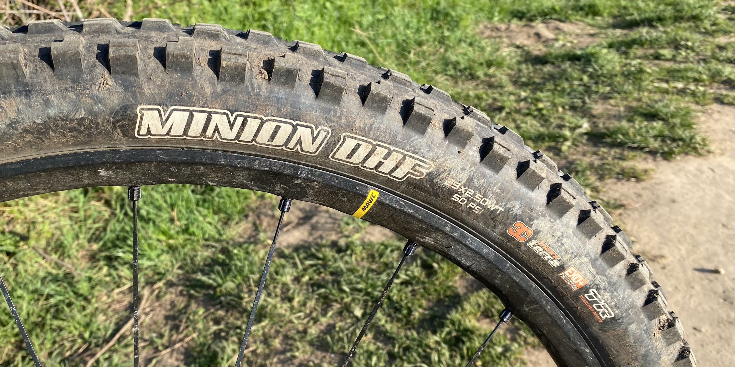 مراجعة Maxxis Minion DHF | أخبار ركوب الدراجات