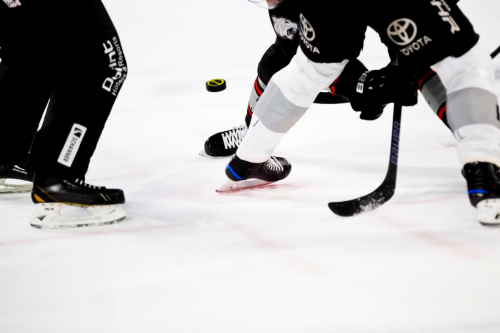 هل يعني تغيير سقف الراتب أن NHL يصبح أقل قدرة على المنافسة؟