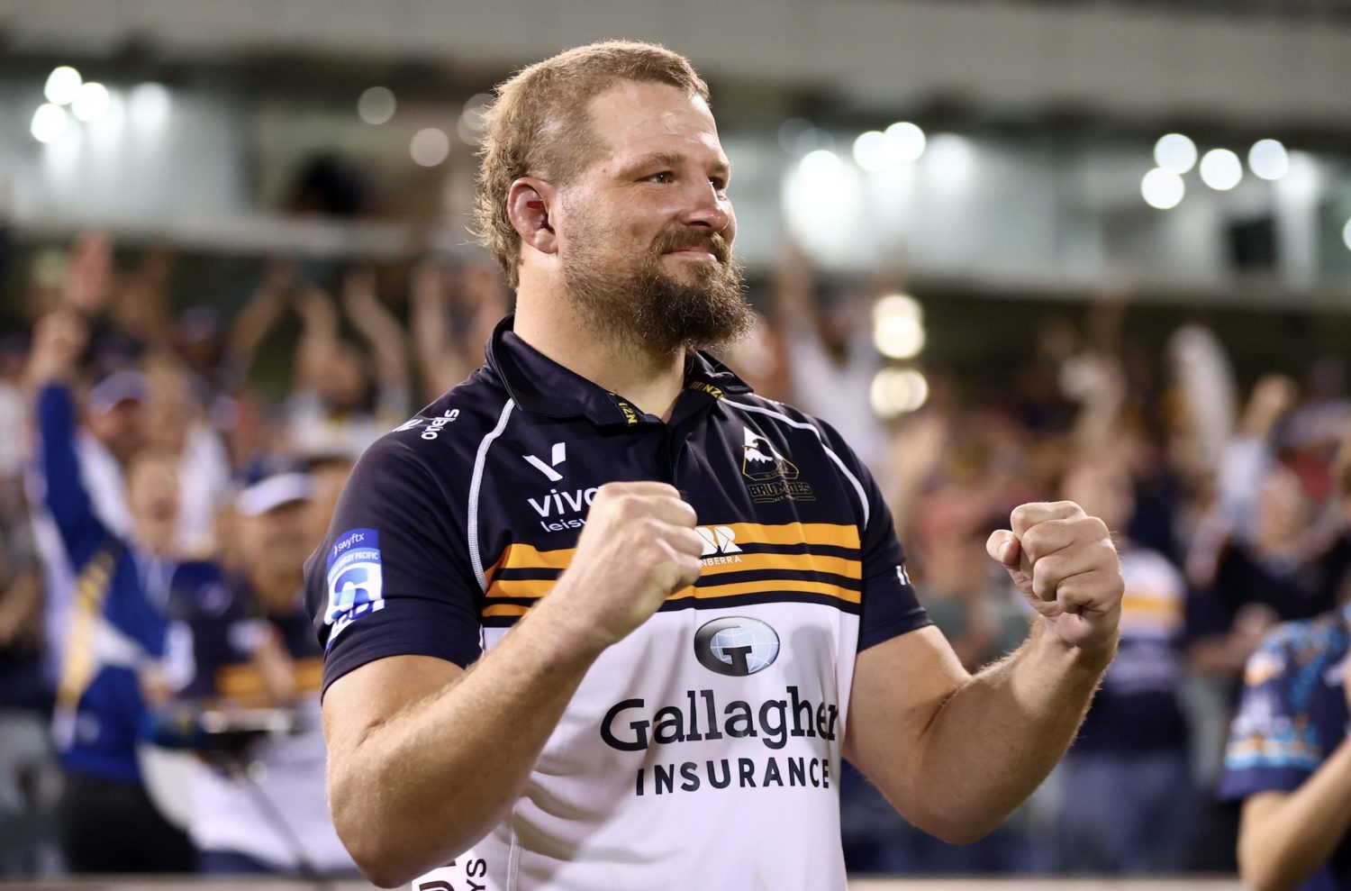 يجيب الدعامة المتقاعدة على Wallabies SOS
