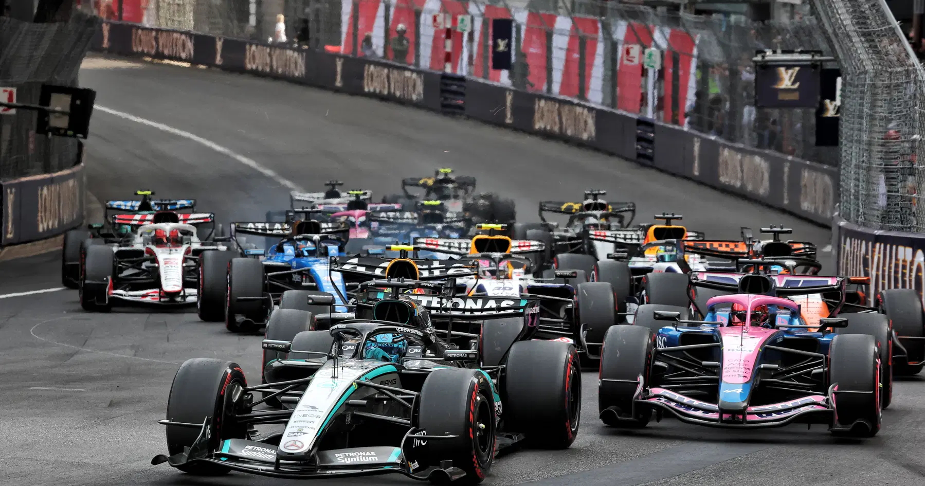 يدعم مارتن براندل عقوبات F1 "الوحشية" على الرغم من احتجاج السائق